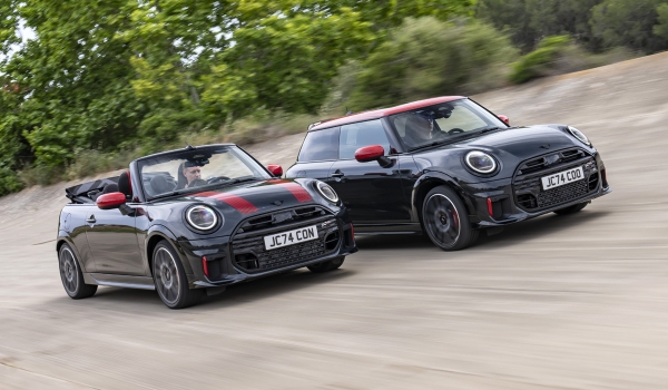 Новый Mini John Cooper Works: хэтчбек и кабриолет