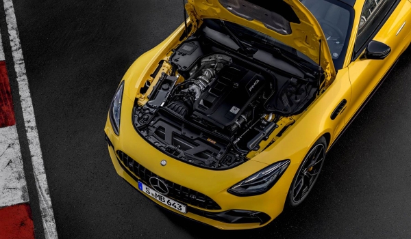 Базовый Mercedes-AMG GT: четыре цилиндра и задний привод