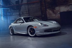 Porsche 911 Classic Club Coupe: заводской рестомод на базе купе непопулярного поколения