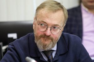 Милонов предложил сделать платные дороги бесплатными для участников СВО