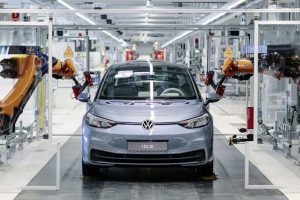 Электромобильные планы концерна Volkswagen под угрозой