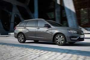 АвтоВАЗ начал продажи Lada Vesta SW с более мощным мотором. 4 факта