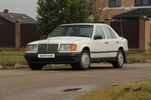 Когда трава была зеленее: тест-драйв Mercedes-Benz W124