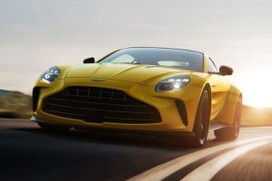 Суперкар Aston Martin Vantage стал на треть мощнее