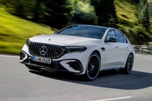 Новый Mercedes-AMG E 53: шесть цилиндров и подзарядка