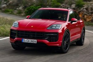 Обновленный Porsche Cayenne GTS стал заметно мощнее