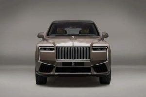 Rolls-Royce Cullinan 2025: первый рестайлинг величественного внедорожника