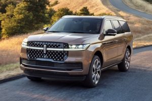 Показан глубоко модернизированный внедорожник Lincoln Navigator