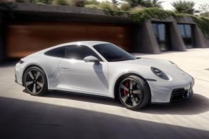 Обновленный Porsche 911 Carrera S: пока только задний привод