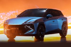 Кроссовер Omoda C3 представлен вместе с двумя гибридами
