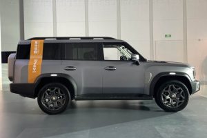 Дайджест дня: удлиненный Jetour T2, ДВС для электромобилей и другие события индустрии