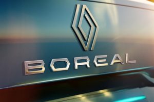 Дайджест дня: кроссовер Renault Boreal, убытки Ниссана и другие события индустрии