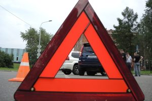 Ударил “Бентли” – продавай квартиру: покрывающей все риски автогражданки не существует
