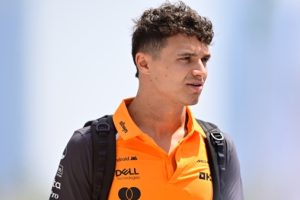Гонщик «Формулы‑1» Норрис перестал пользоваться социальными сетями