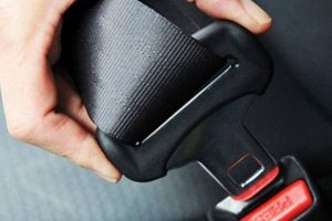 Штрафы за непристёгнутый ремень в 2017 году: суммы и варианты получения
