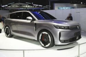 Voyah Free+ 2025 пережил масштабный рестайлинг. Ждем в России. Автопилот Huawei, новая внешность и салон