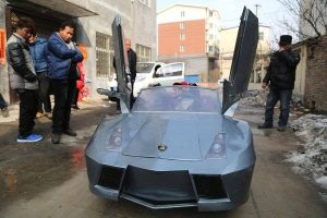 Китайский фермер построил для внука копию Lamborghini за 800 долларов