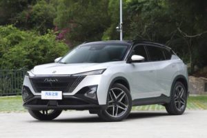 Dongfeng Mage 2025 выходит на российский рынок: фото, технические характеристики и предварительные цены. Конкурент Omoda C7 и Kia Sportage