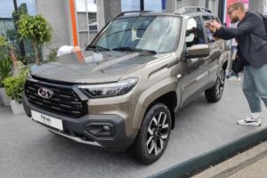 Лада Нива Тревел 2025: известны цены на рестайлинг с новым двигателем 1.8 (90 л.с и 153 Hm). Фото, характеристики, разгон до 100 км/ч и комплектации