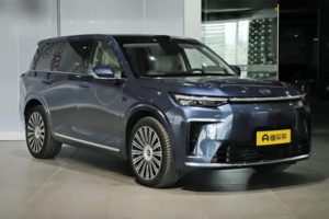 GAC Trumpchi S9: новый гибридный кроссовер выйдет на российский рынок в 2026 году. Конкурент Lixiang. Фото и первые подробности