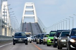 Проезд по Крымскому мосту закрыли