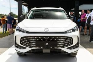 Москвич М70: кроссовер MG HS второго поколения будет выпускаться на заводе «Москвич». Марка MG ныне принадлежит китайскому концерну SAIC. Фото, цены и подробности