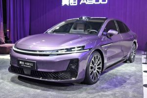 Концерн GAC показал флагманский седан Hyptec A800
