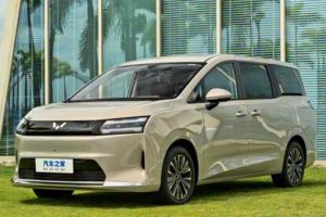 Wuling Xingguang 730: в Китае начались продажи самого дешевого минивэна в мире по цене 850 тыс (в переводе на рубли)