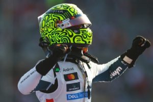 Норрис выиграл Гран‑при Мексики «Формулы‑1» и вышел на первое место в личном зачете