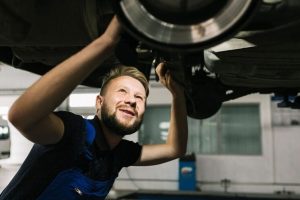 Подготовка авто к зиме обойдется почти в 40 тысяч рублей