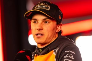 Пиастри призвал изменить правила «Формулы‑1» после инцидента на Гран‑при Лас‑Вегаса