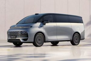 Показан гибридный минивэн Geely Galaxy V900