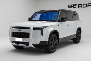 ROX 01 2026 (Polestones Adamas): рестайлинг гибридного кроссовера. Фото и характеристики. Ждем в России (+актуальные цены и комплектации)