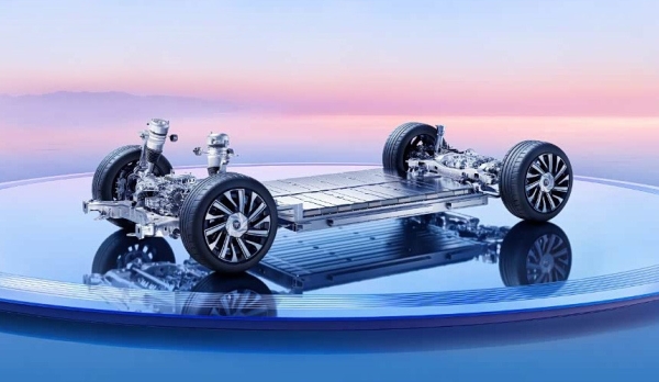 Большой седан Buick Electra L7: интерьер и автопилот