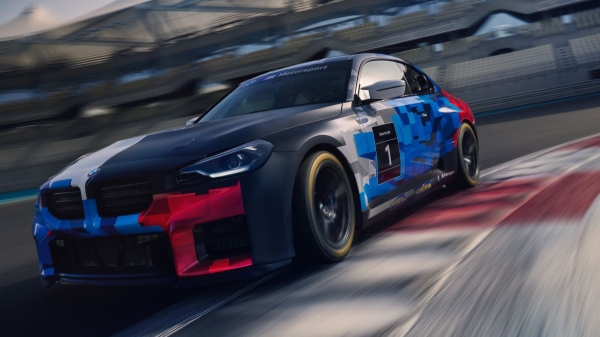 Купе BMW M2 Racing: четыре цилиндра вместо шести