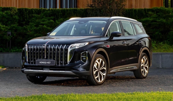 Кроссовер Hongqi HS7: объявлены цены в России