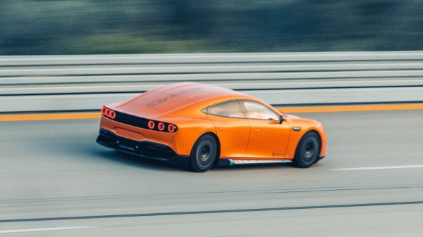 Электромобиль AMG GT XX стал марафонцем-рекордсменом