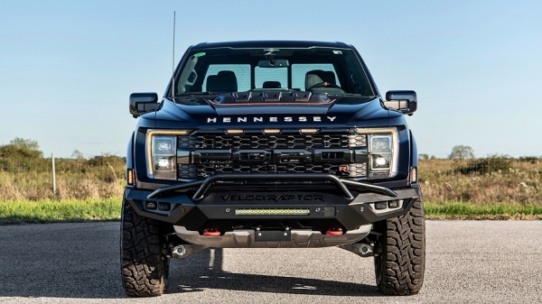 Просто добавь колёс: Hennessey запустила в производство новый VelociRaptoR 6X6