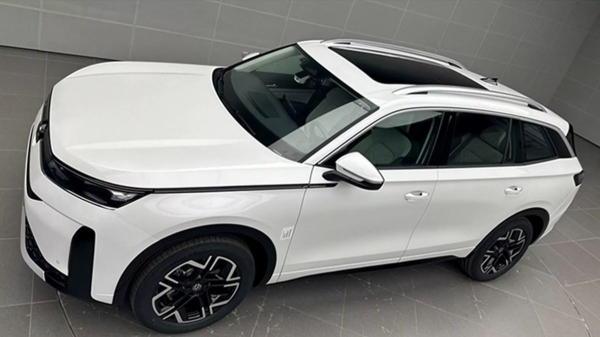 Показан обновленный кроссовер Volkswagen Tavendor