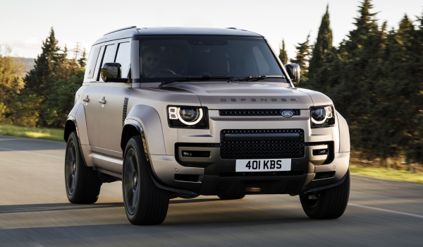 Land Rover Defender Octa: новая экстремальная топ-версия