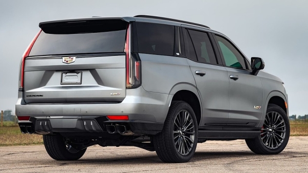 Hennessey Cadillac Escalade-V: «чемодан» с нижневальным V8 мощностью 1019 л.с.