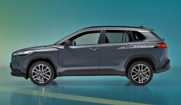Toyota Corolla Cross обновлена для Европы