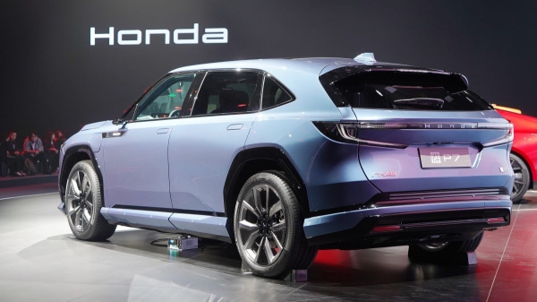 Показана серийная версия кроссовера Honda Ye P7