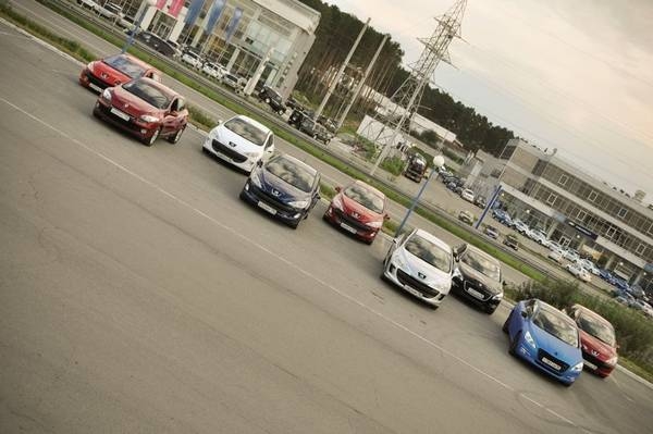 Как застраховать автомобиль через интернет? Хватит стоять в очередях