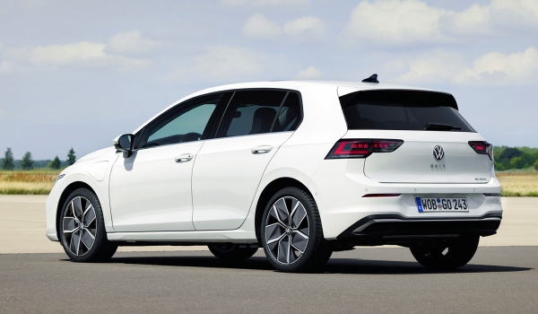 Volkswagen Golf обновлен к 50-летнему юбилею