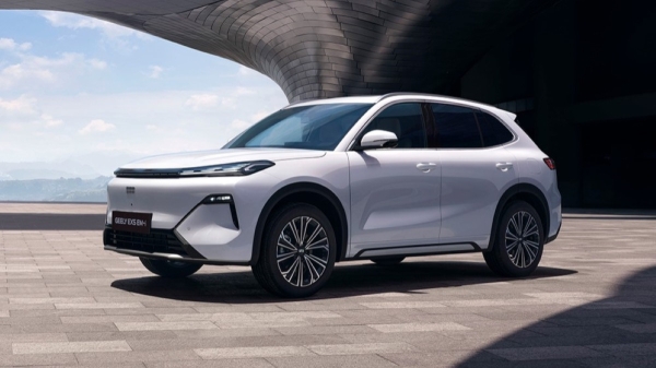 Гибрид Geely EX5 EM-i для России: комплектации и цены