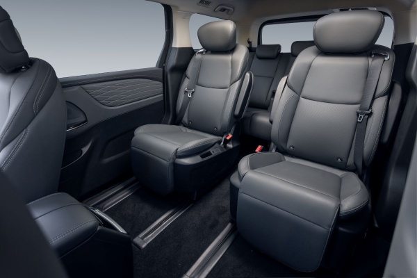 Минивэн Sollers SP7: старт продаж и цены