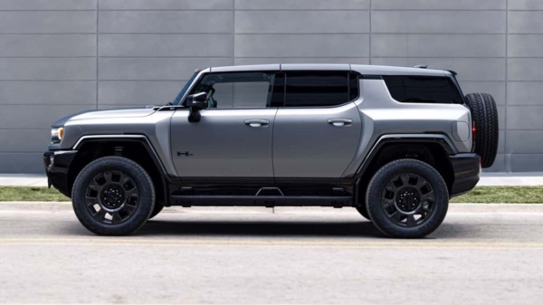 GMC Hummer EV стал мощнее и обрел новый режим