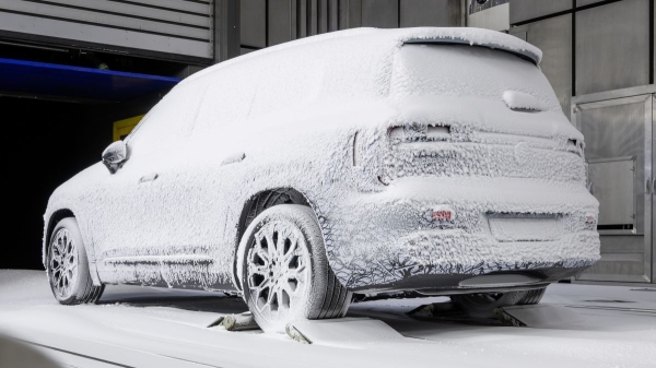 Показан салон нового кроссовера Mercedes‑Benz GLB Показан салон нового кроссовера Mercedes‑Benz GLB