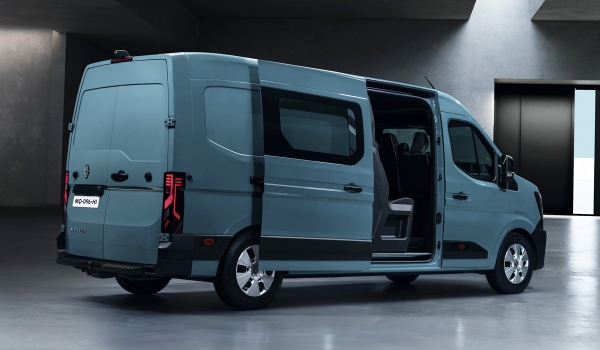 Представлено новое поколение фургона Renault Master